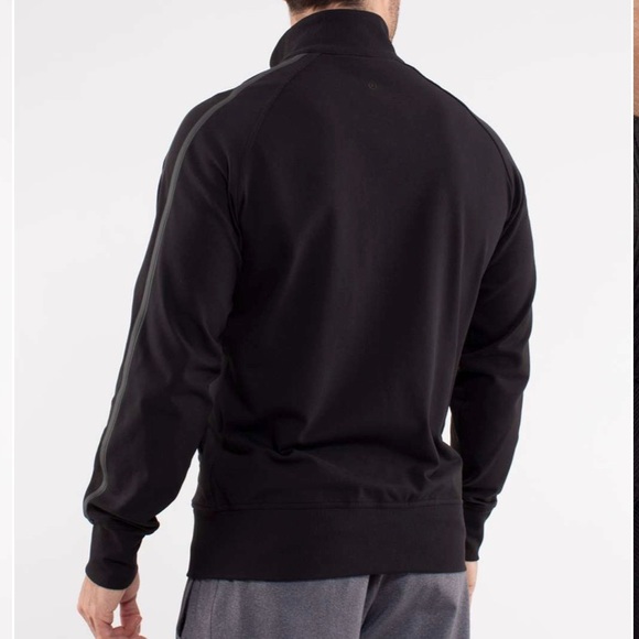Lululemon Kung Fu Jacket II Black Men’s XL Zip Up Pocket Rubber Seams Activewear - Picture 5 of 15